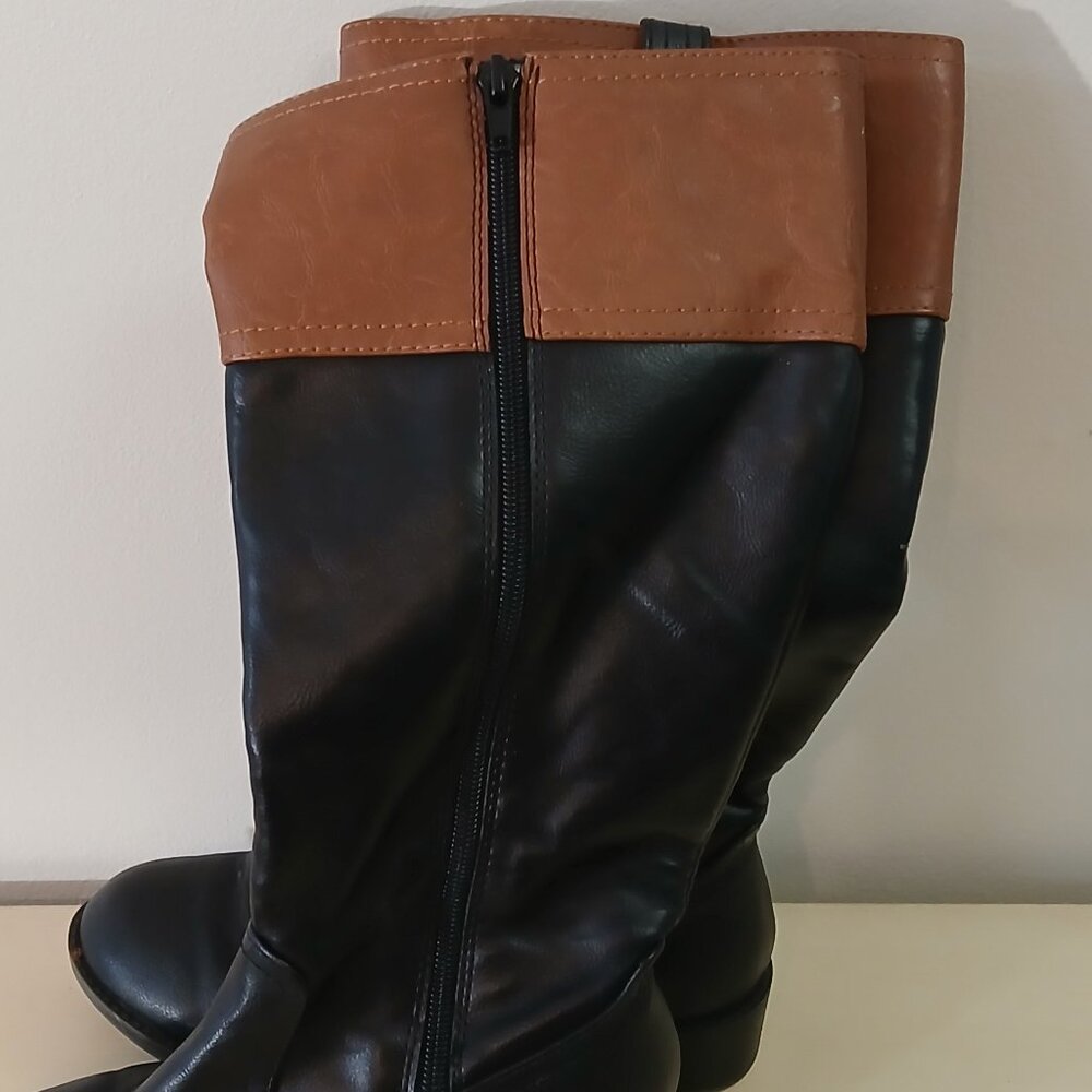 YNot girls boots size 3 - black with tan trim - Picture 2 of 4